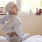 Những chiếc đệm cứng có thể khiến cơn đau trở nên tồi tệ hơn