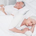 Nệm ngủ ảnh hưởng phần lớn đến giấc ngủ và sức khỏe người cao tuổi