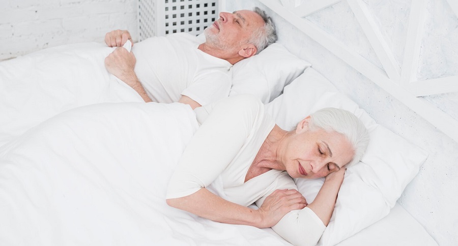Nệm ngủ ảnh hưởng phần lớn đến giấc ngủ và sức khỏe người cao tuổi