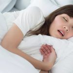 Phụ nữ cũng bị ngủ ngáy